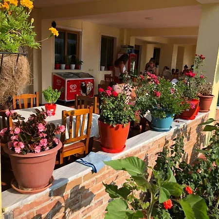 Zmerina Hotel Velipojë